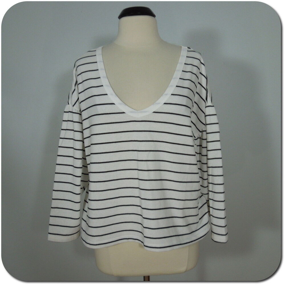 BP Top XL Womens V-Neck Striped Puffy Sleeves Loose Fit